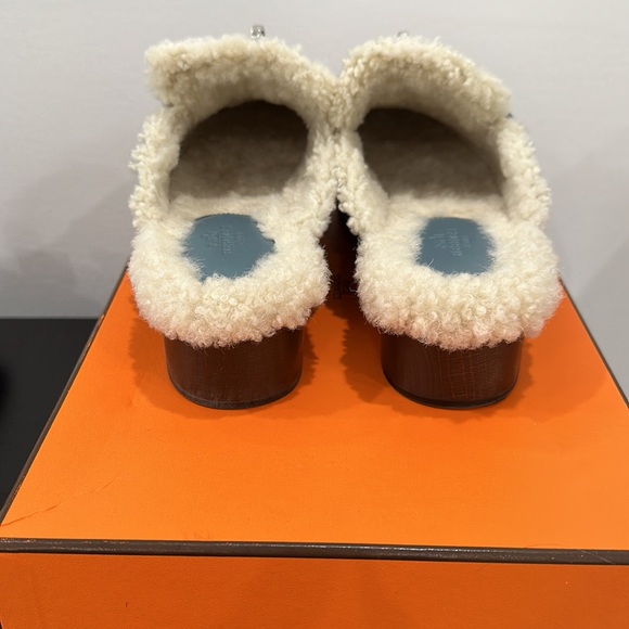 Making room - Picture 5 of 7